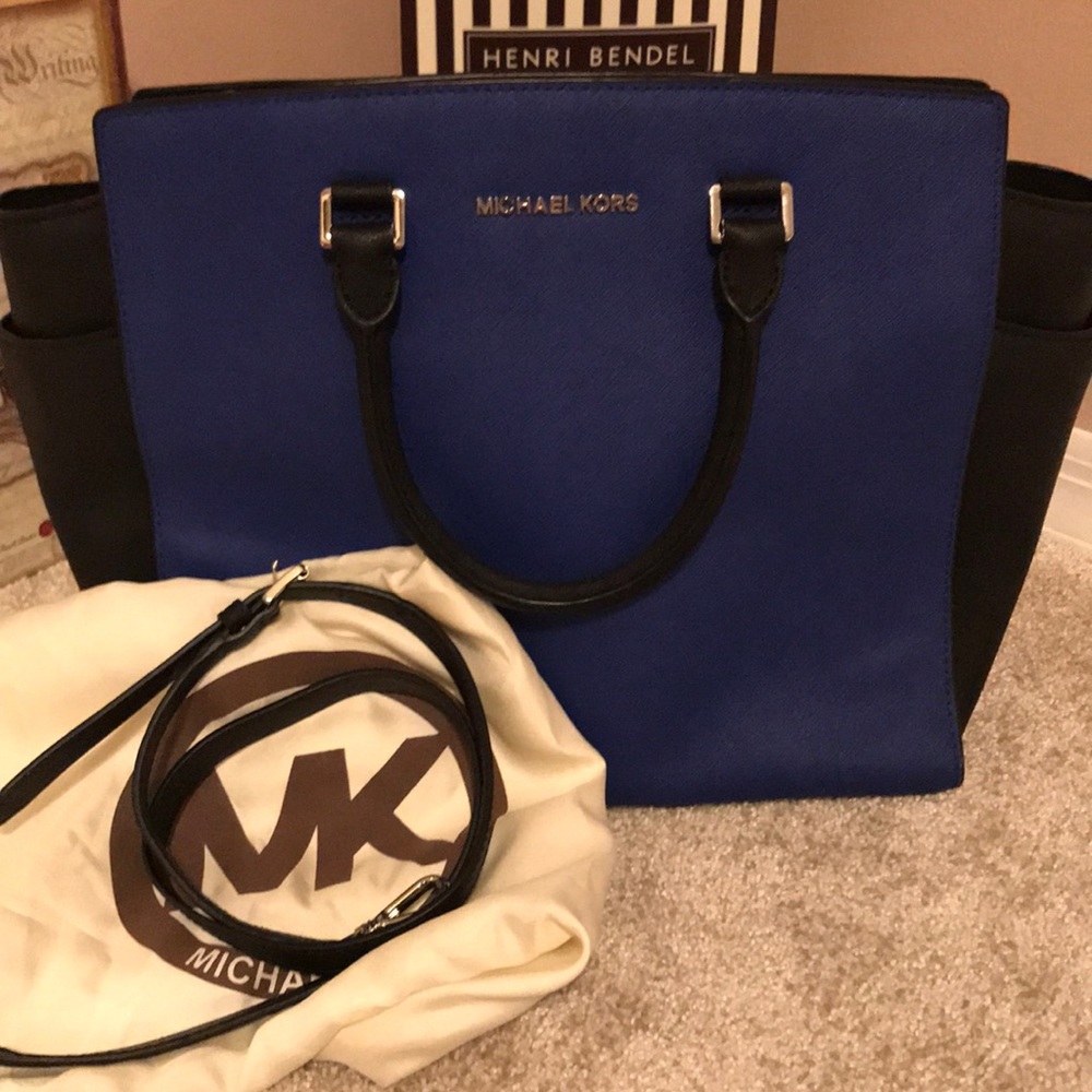 Authentic large Michael Kors handbag